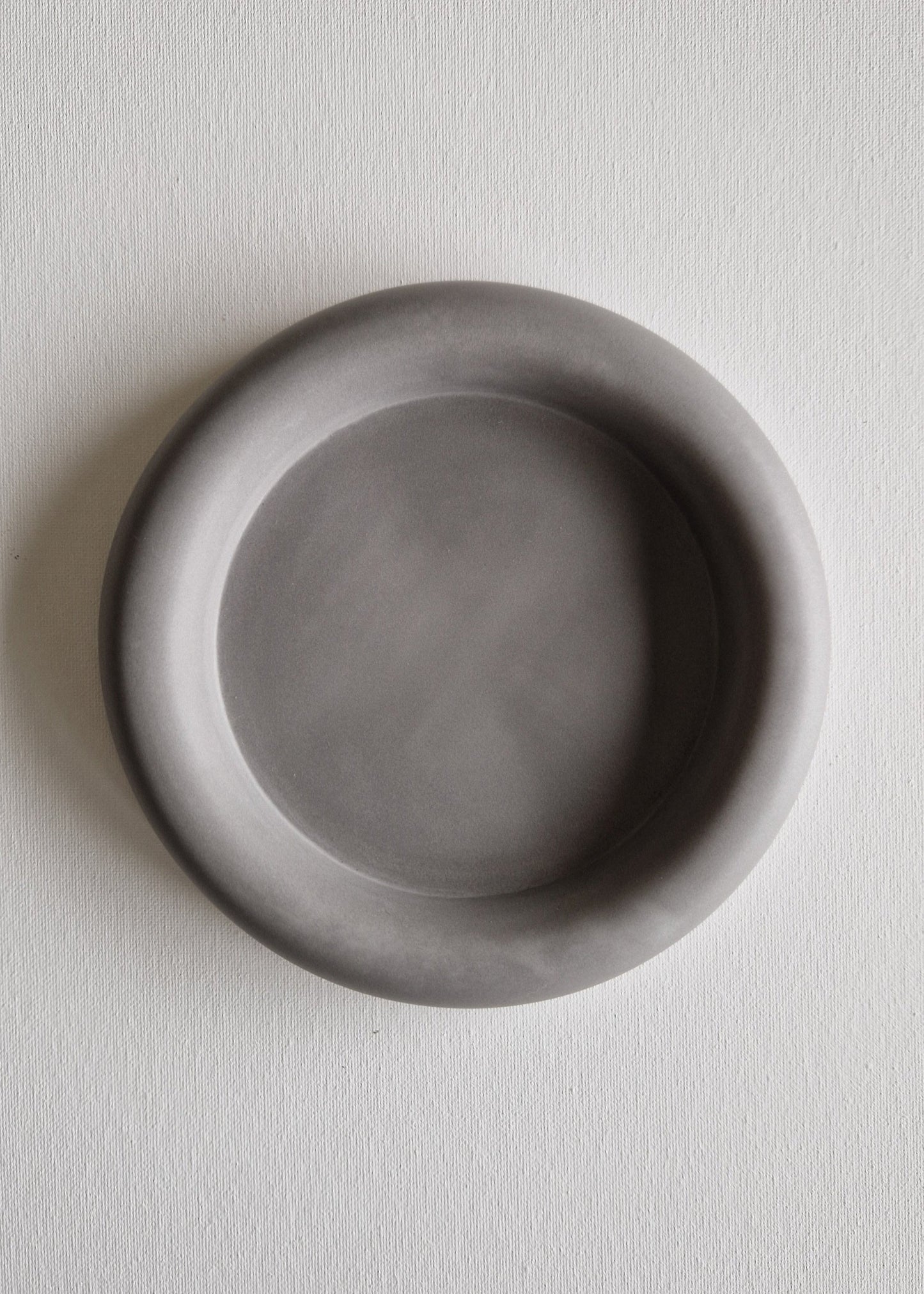 The Halo XL, Medium Gray