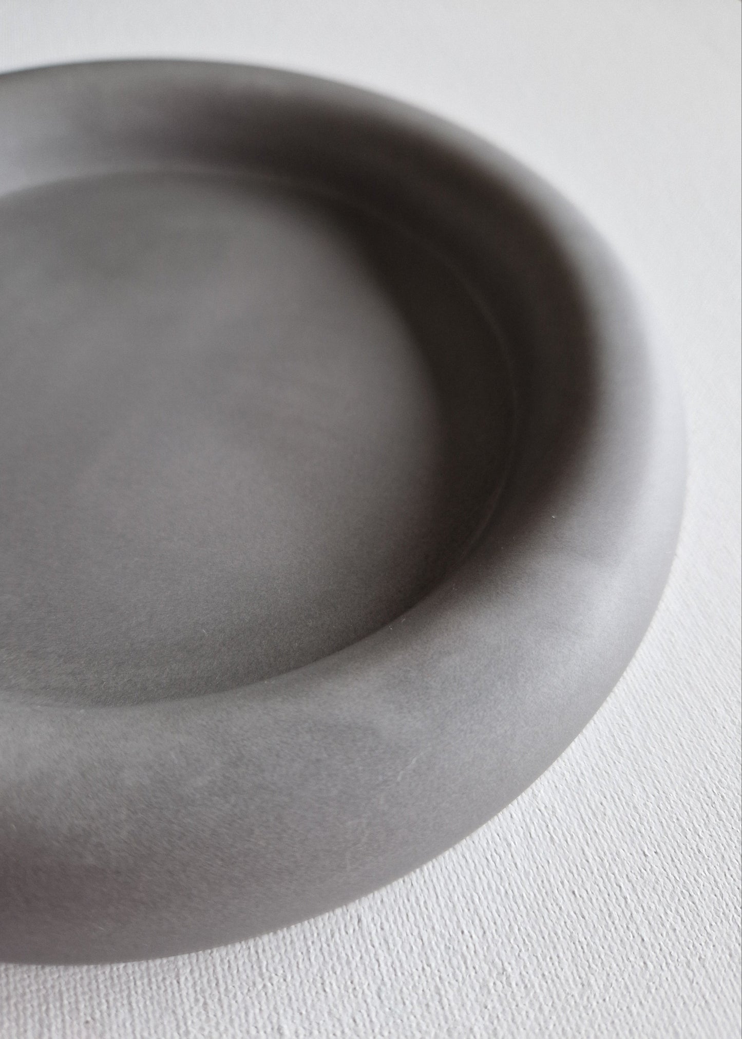 The Halo XL, Medium Gray