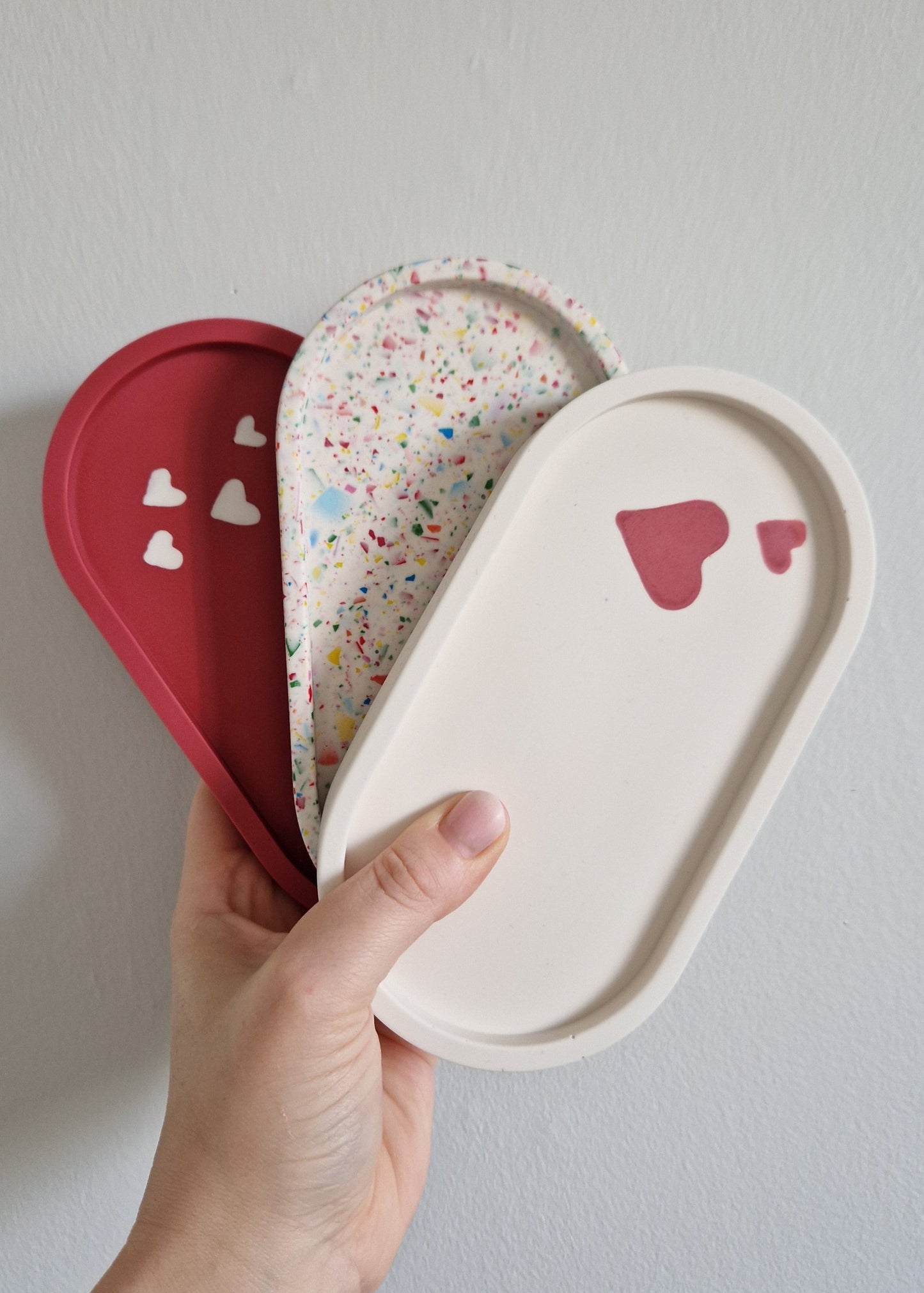 The Oval, Raspberry red with white hearts