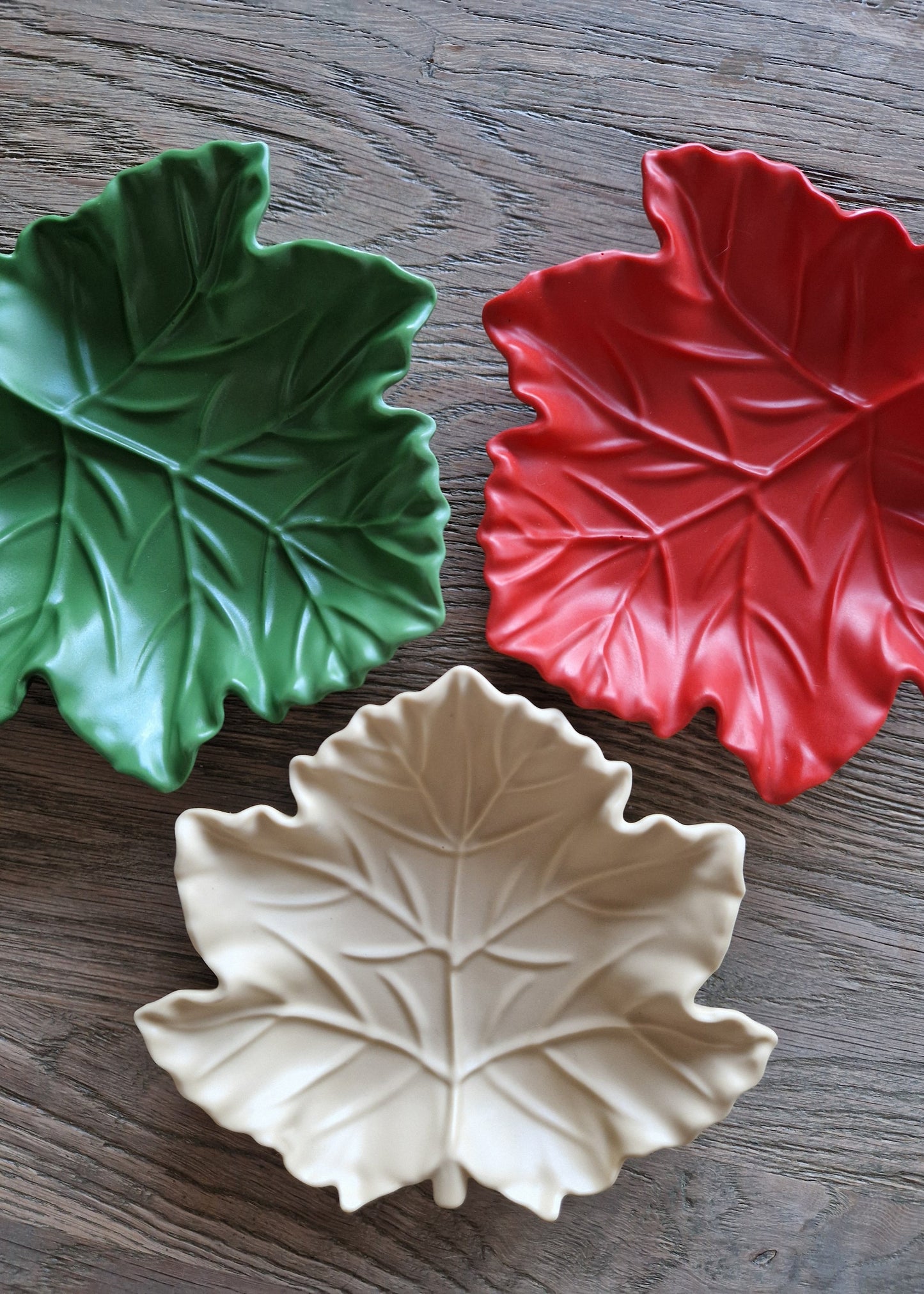 The Maple Leaf, Apple