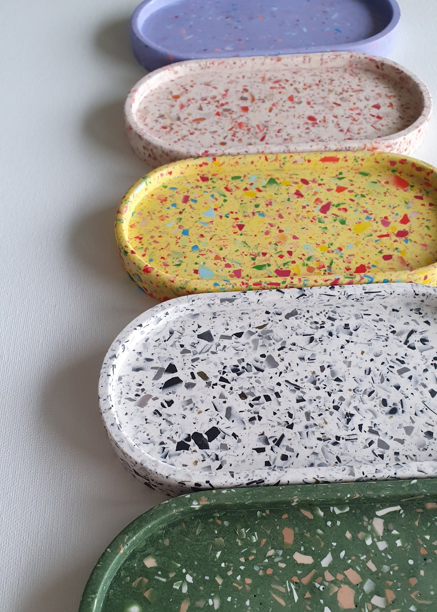 The Oval, Lilla with pink & blue terrazzo
