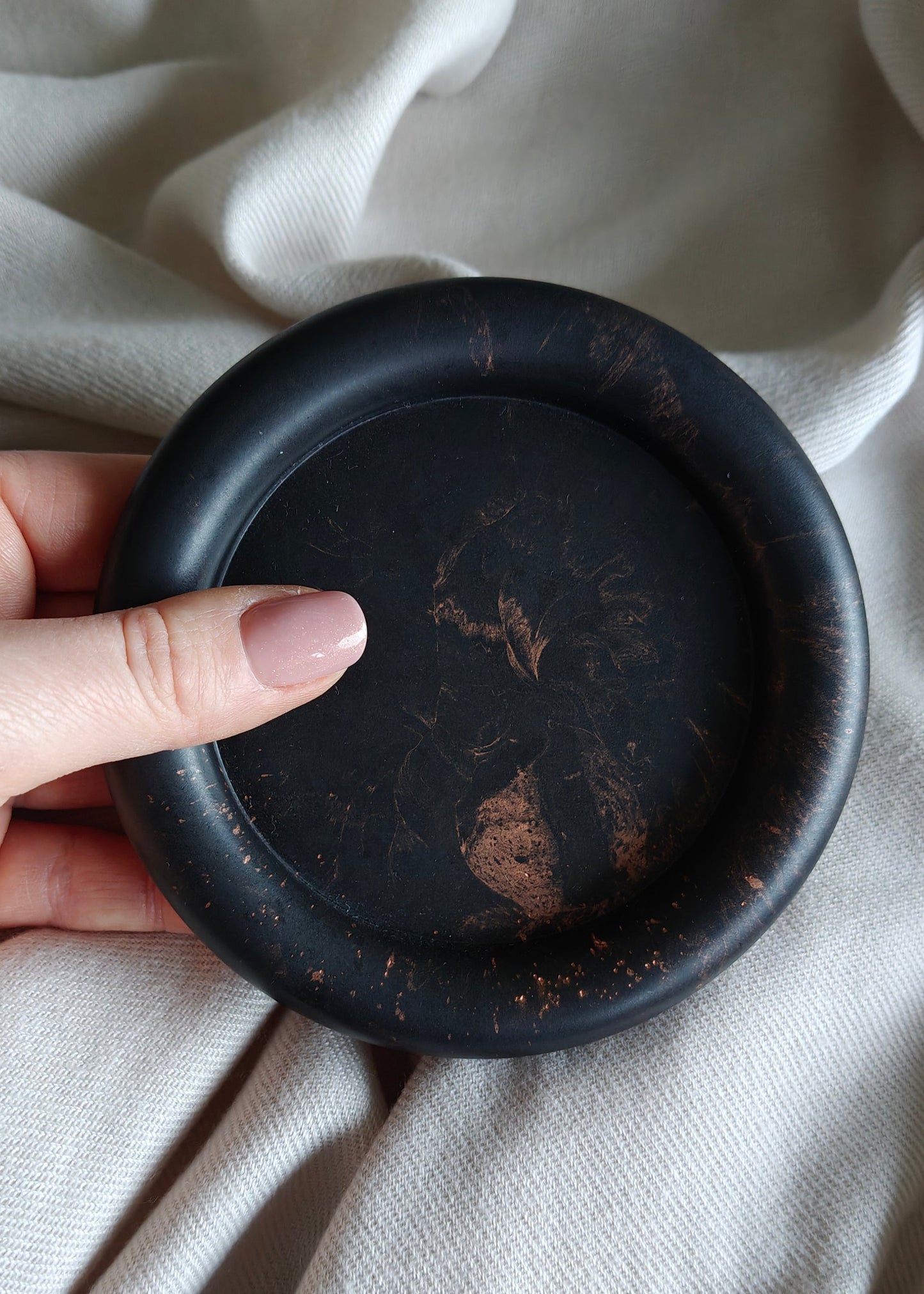 The Halo, Charcoal & rose gold marble