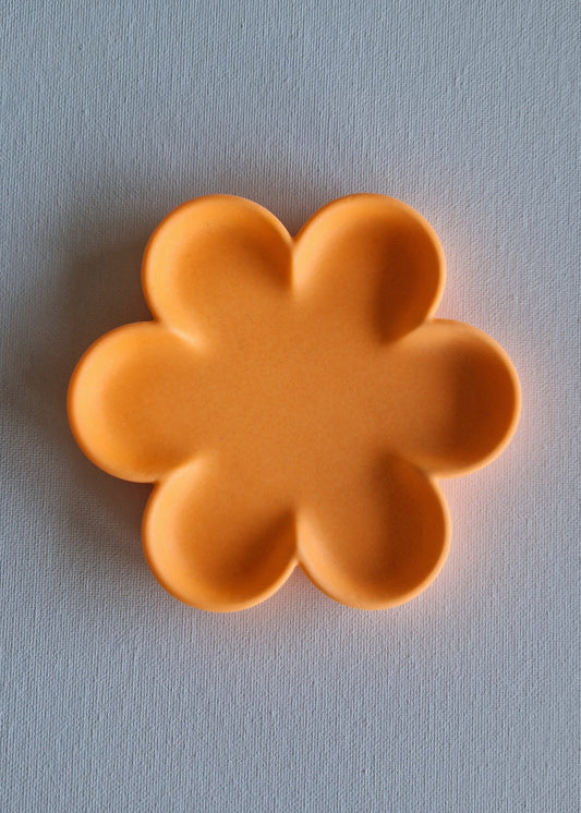 The Flora, Neon orange