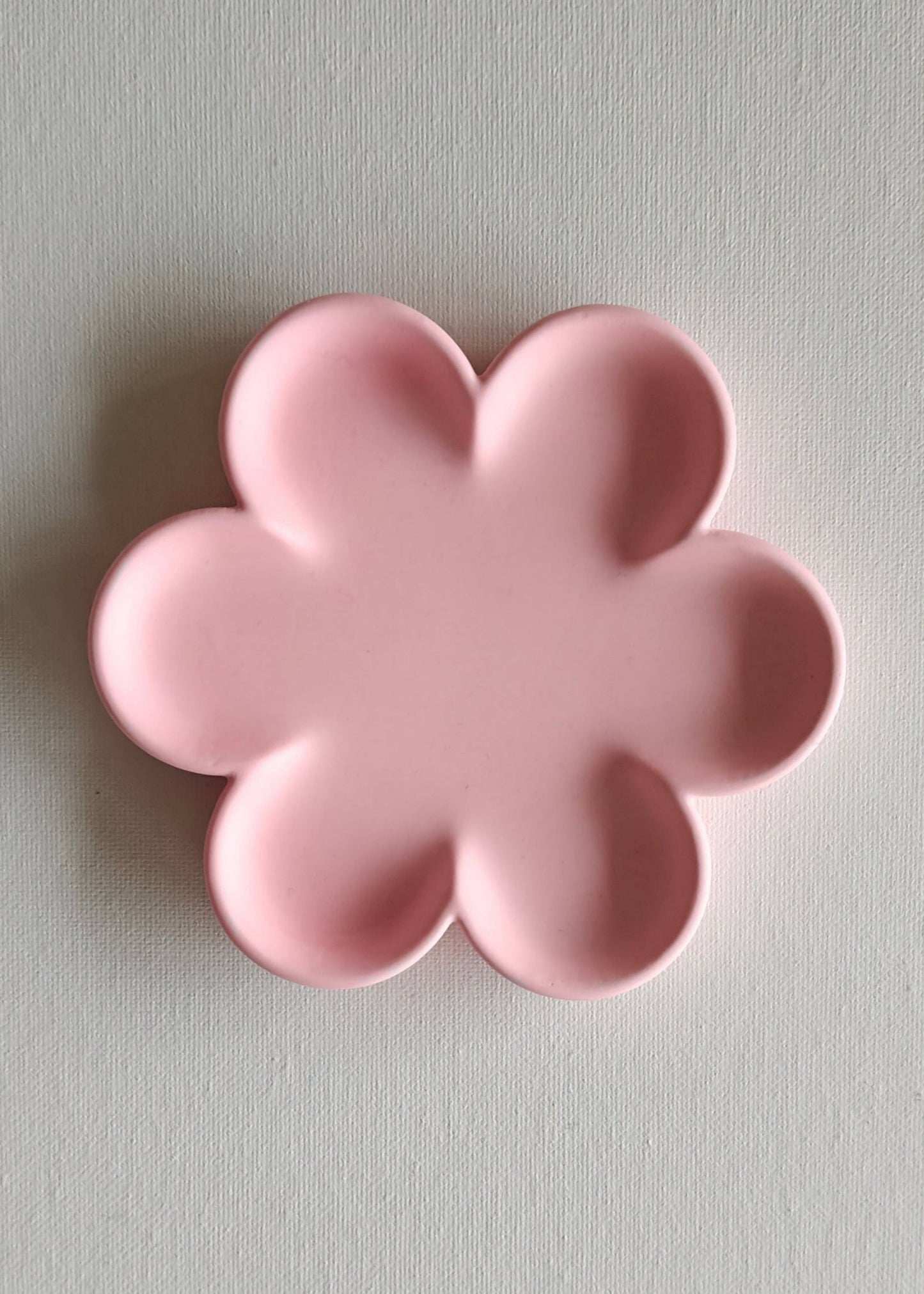 The Flora, Pastel pink